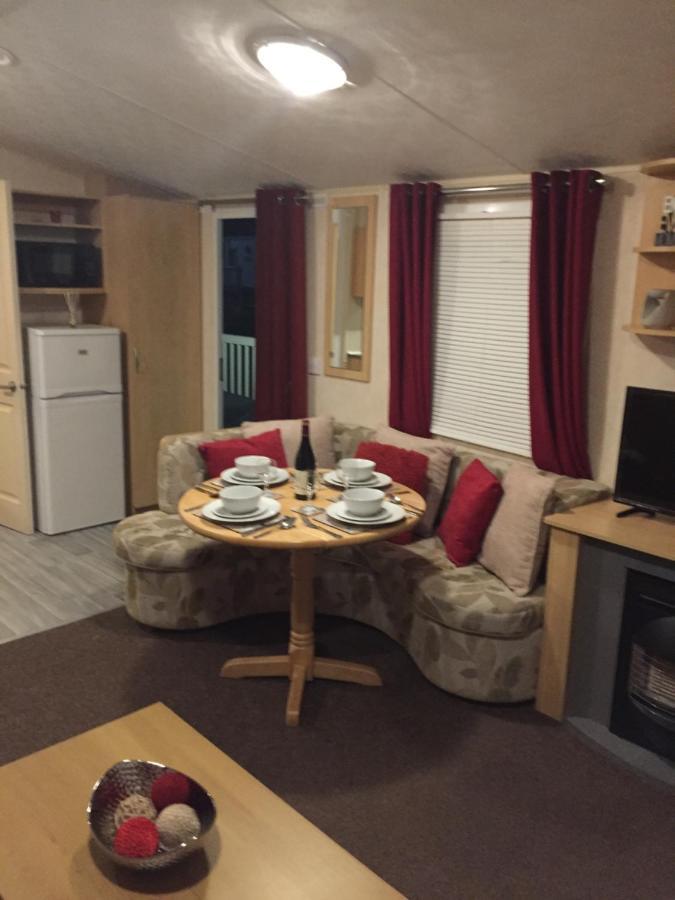 Calypso Hot Tub Breaks Tattershall Lakes Pet Friendly المظهر الخارجي الصورة