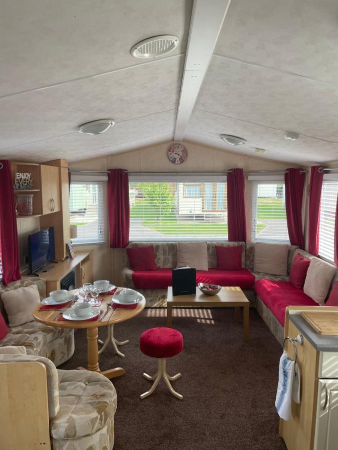 Calypso Hot Tub Breaks Tattershall Lakes Pet Friendly المظهر الخارجي الصورة